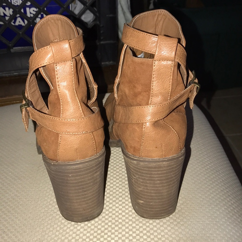 Fall leather booties! - Picture 4 of 5